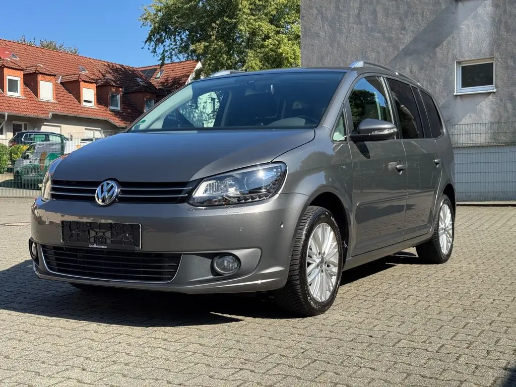 Photo 1 : Volkswagen Touran 2015 Essence