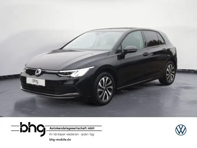 Photo 1 : Volkswagen Golf 2021 Essence