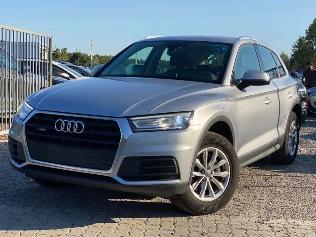 Photo 1 : Audi Q5 2018 Diesel