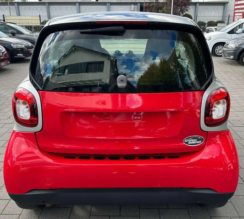 Photo 1 : Smart Fortwo 2016 Petrol