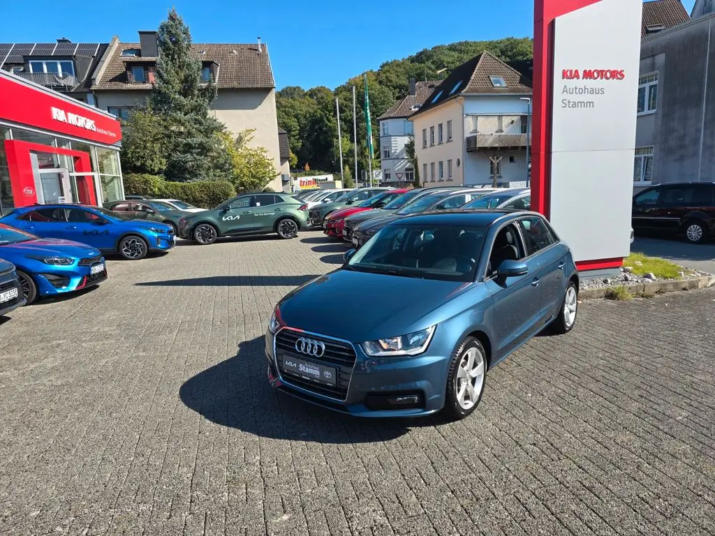 Photo 1 : Audi A1 2018 Petrol