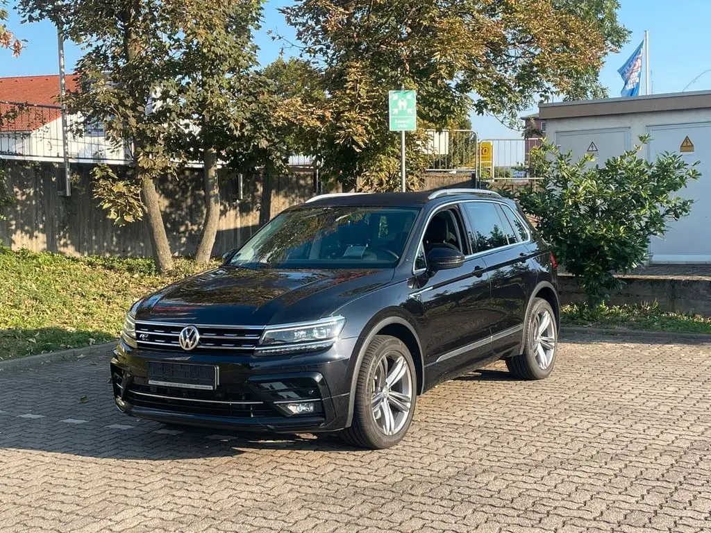 Photo 1 : Volkswagen Tiguan 2019 Diesel