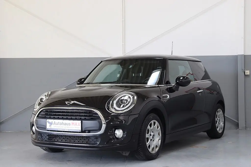 Photo 1 : Mini One 2018 Petrol