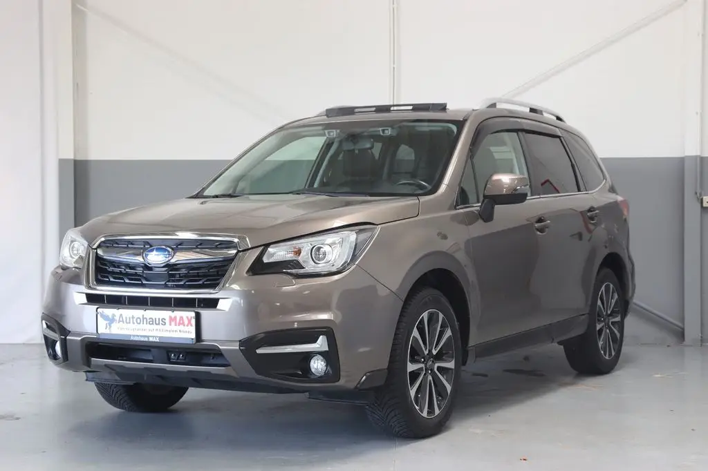 Photo 1 : Subaru Forester 2018 Petrol