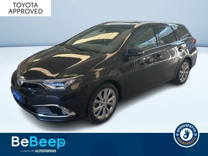 Photo 1 : Toyota Auris 2016 Hybrid