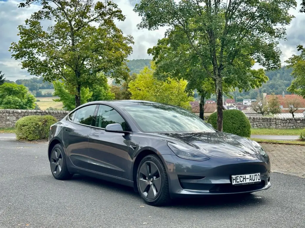 Photo 1 : Tesla Model 3 2022 Non renseigné