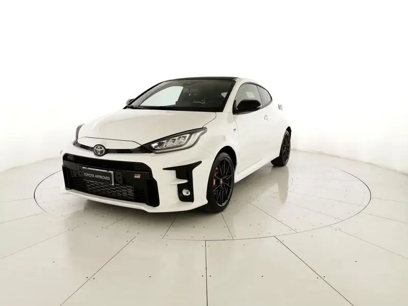 Photo 1 : Toyota Yaris 2022 Essence