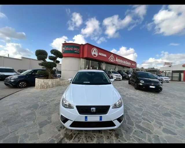 Photo 1 : Seat Ibiza 2021 Petrol