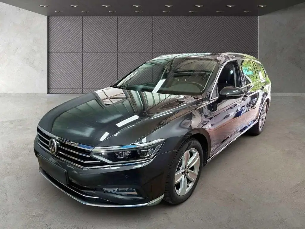 Photo 1 : Volkswagen Passat 2020 Diesel