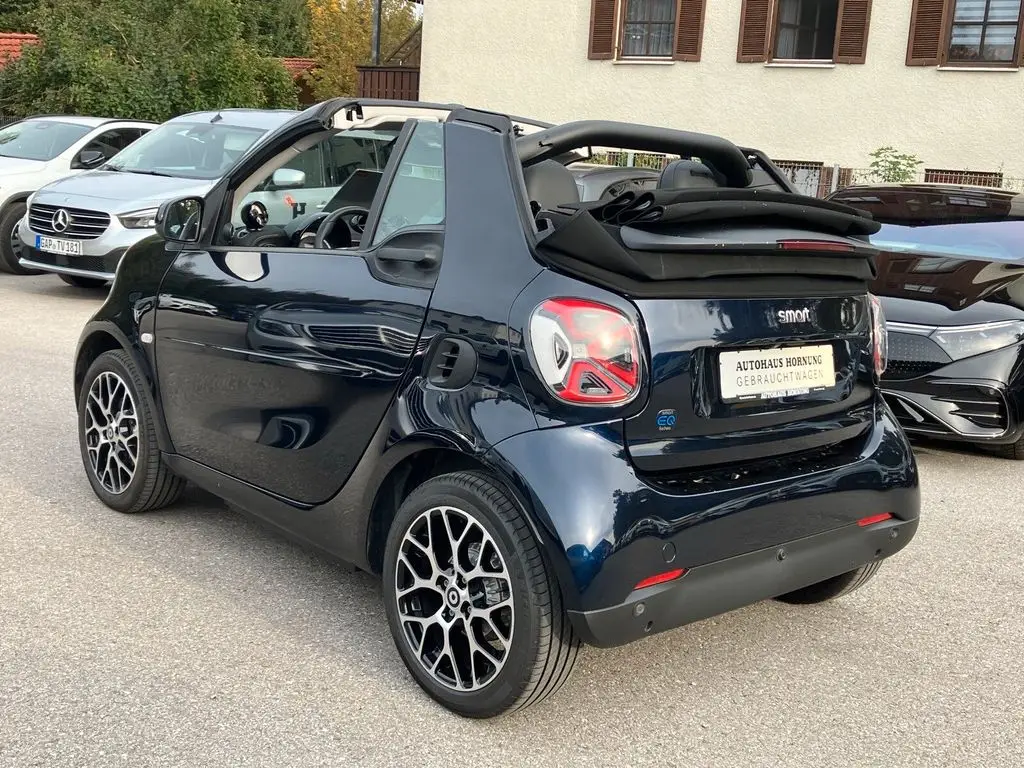 Photo 1 : Smart Fortwo 2023 Non renseigné