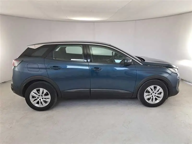 Photo 1 : Peugeot 3008 2021 Diesel