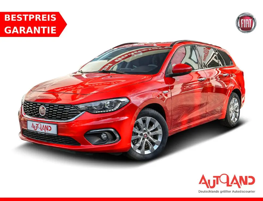 Photo 1 : Fiat Tipo 2019 Petrol