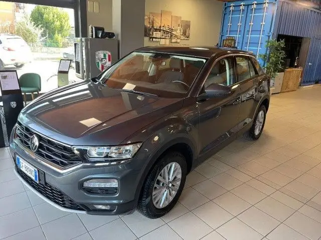 Photo 1 : Volkswagen T-roc 2021 Diesel