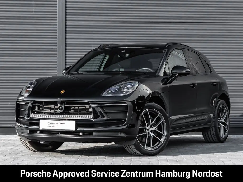 Photo 1 : Porsche Macan 2023 Essence