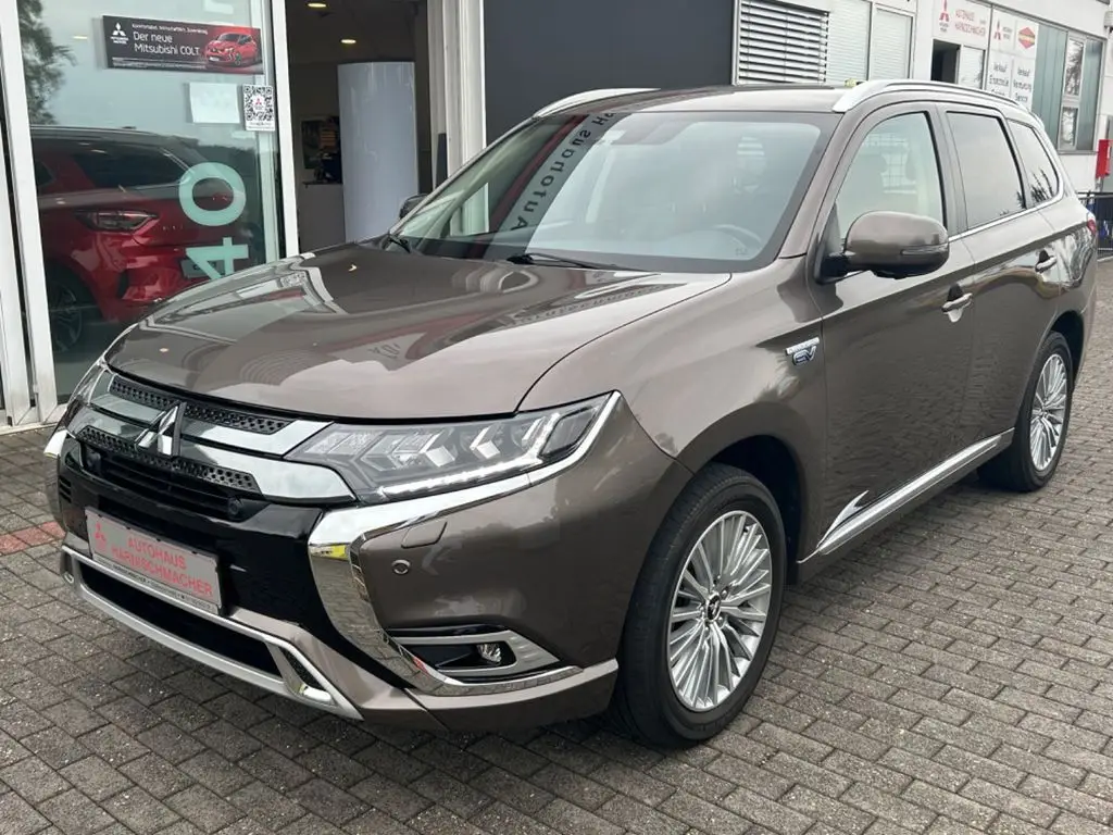 Photo 1 : Mitsubishi Outlander 2020 Hybride