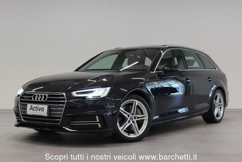 Photo 1 : Audi A4 2018 Diesel