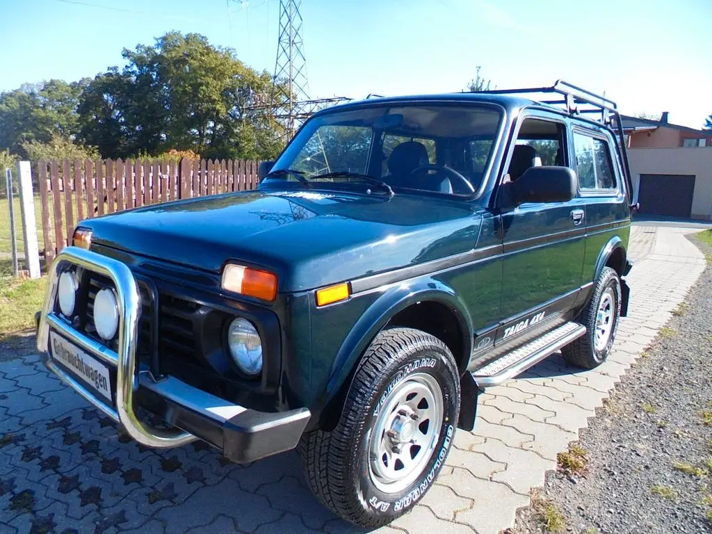 Photo 1 : Lada Niva 2016 Petrol