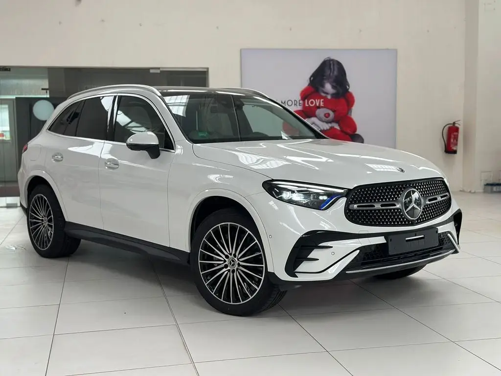 Photo 1 : Mercedes-benz Classe Glc 2024 Hybride