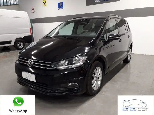 Photo 1 : Volkswagen Touran 2017 Diesel