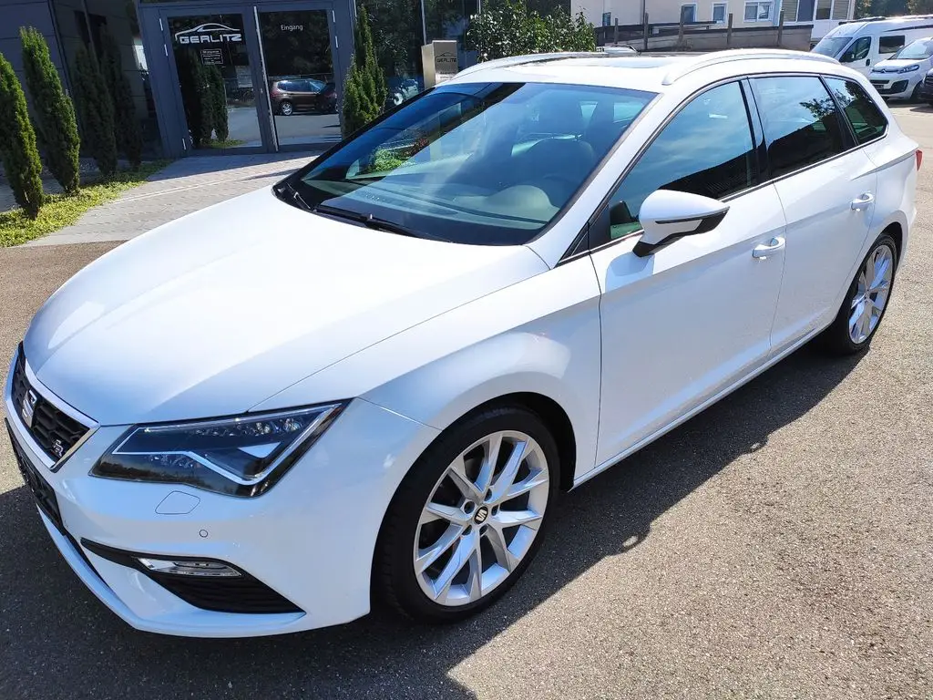 Photo 1 : Seat Leon 2019 Petrol