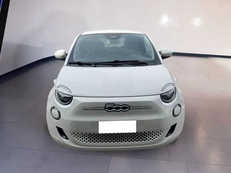 Photo 1 : Fiat 500 2021 Non renseigné