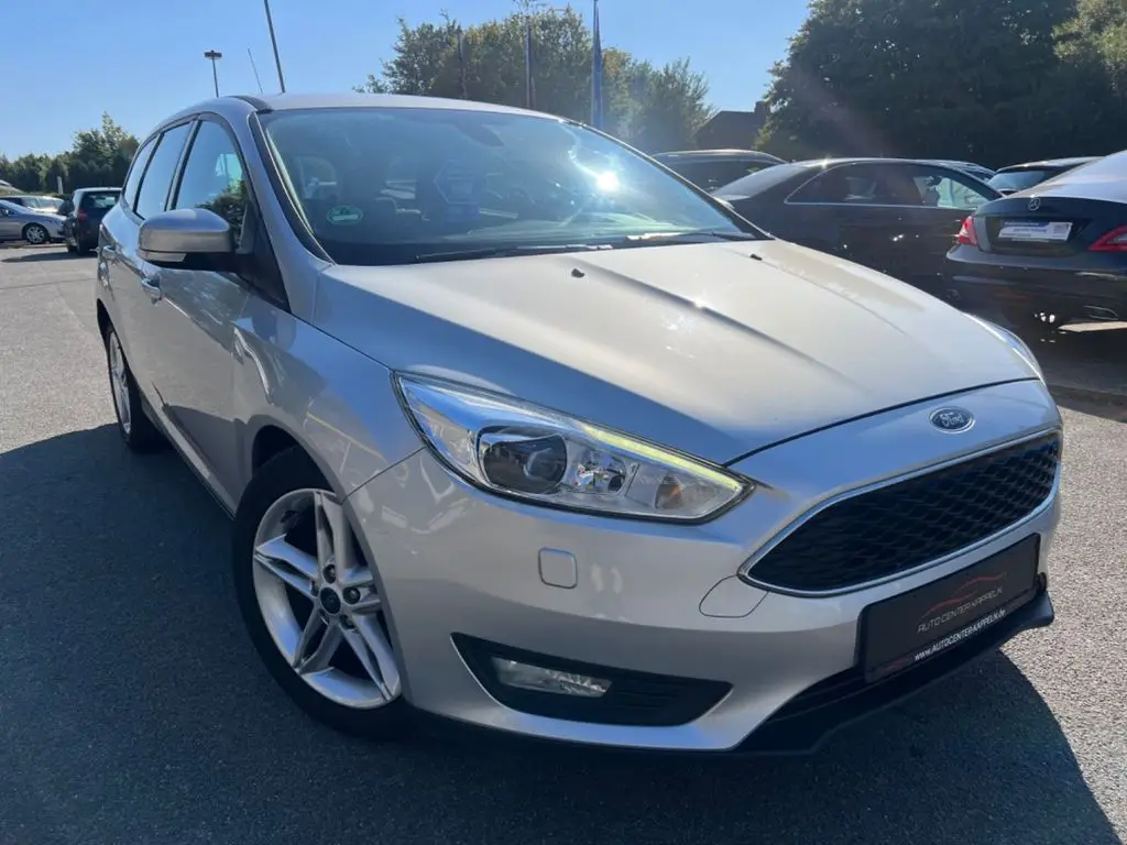 Photo 1 : Ford Focus 2016 Diesel