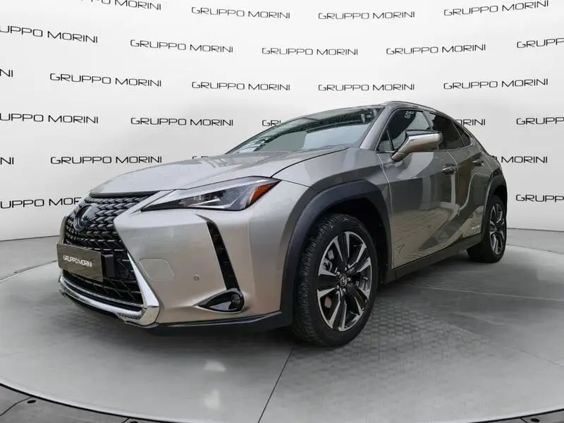 Photo 1 : Lexus Ux 2020 Hybride