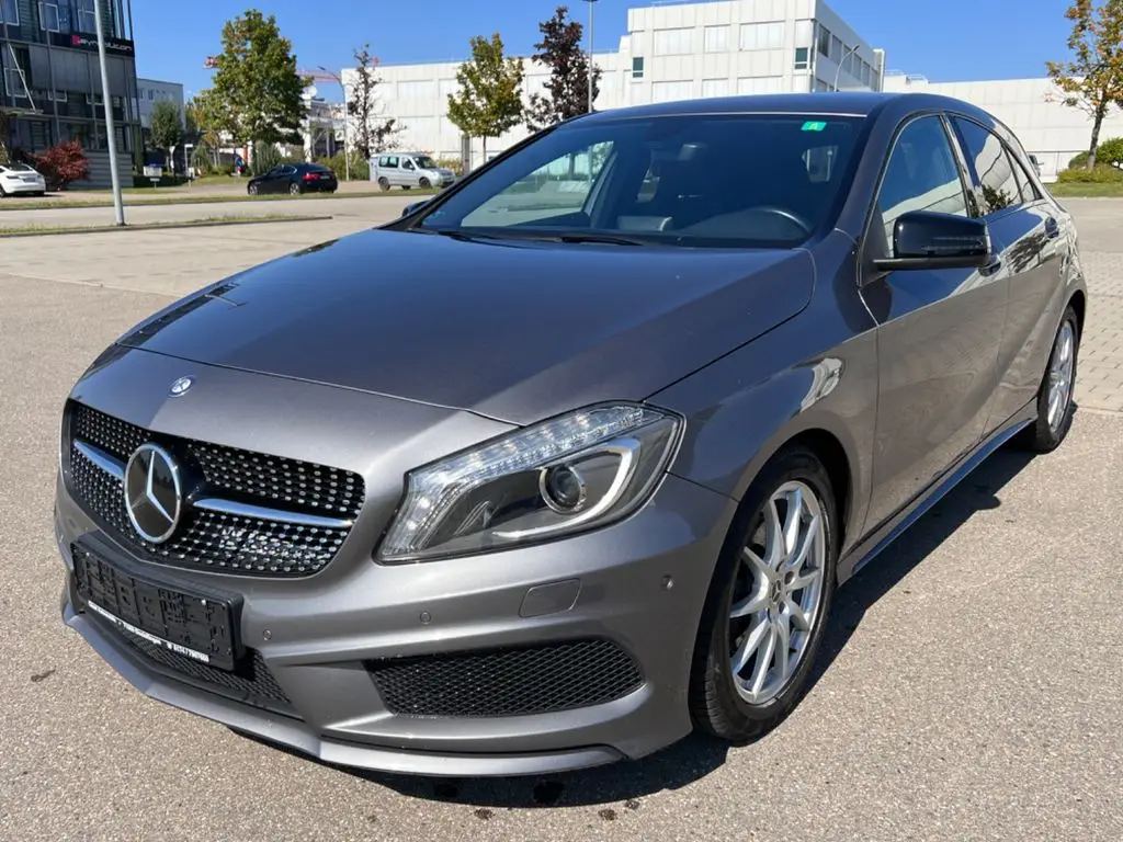 Photo 1 : Mercedes-benz Classe A 2015 Essence