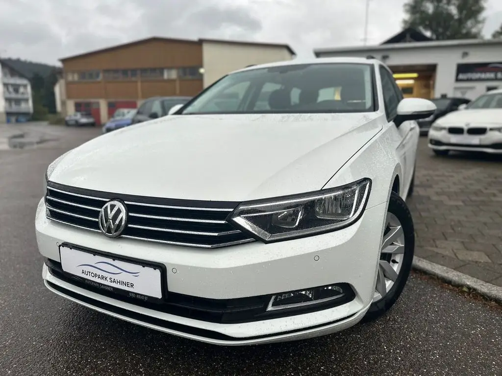 Photo 1 : Volkswagen Passat 2015 Diesel