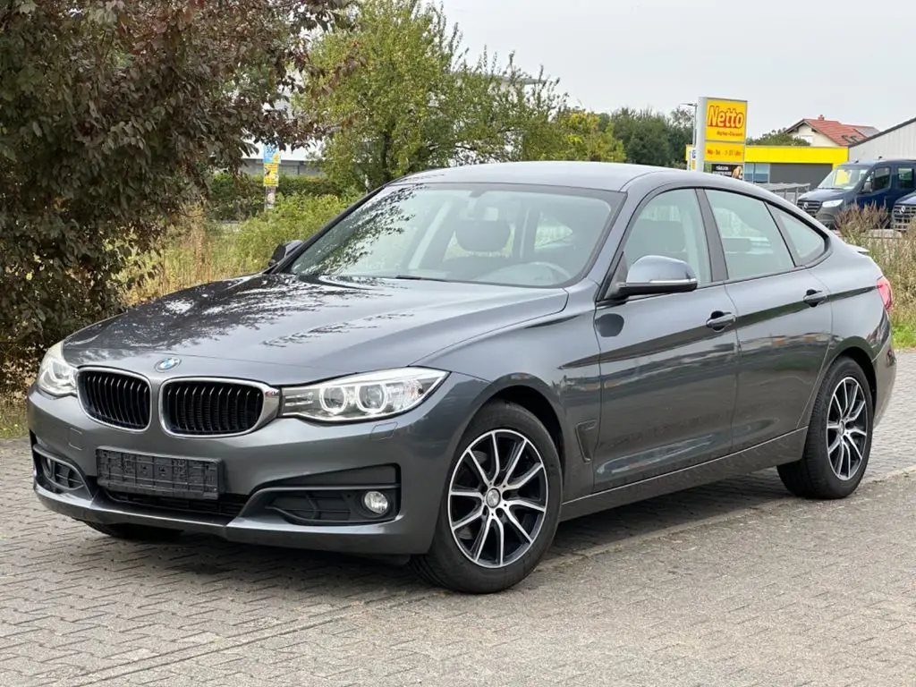 Photo 1 : Bmw Serie 3 2019 Diesel