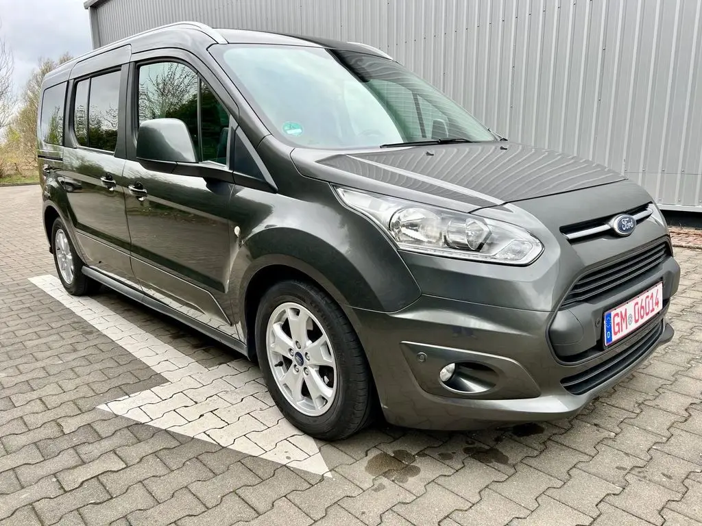 Photo 1 : Ford Grand Tourneo 2016 Diesel