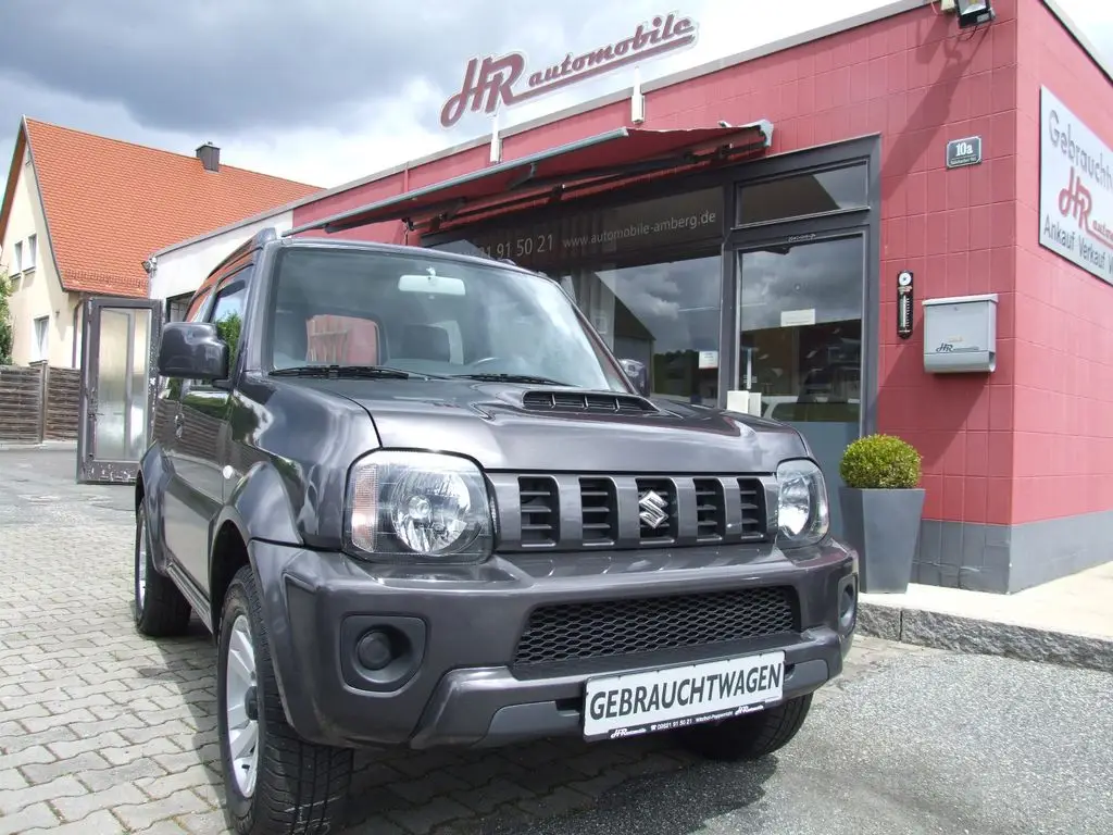 Photo 1 : Suzuki Jimny 2015 Petrol