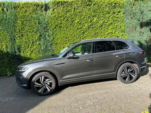 Photo 1 : Volkswagen Touareg 2022 Diesel