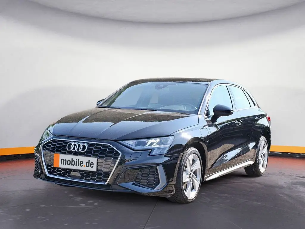 Photo 1 : Audi A3 2021 Hybrid