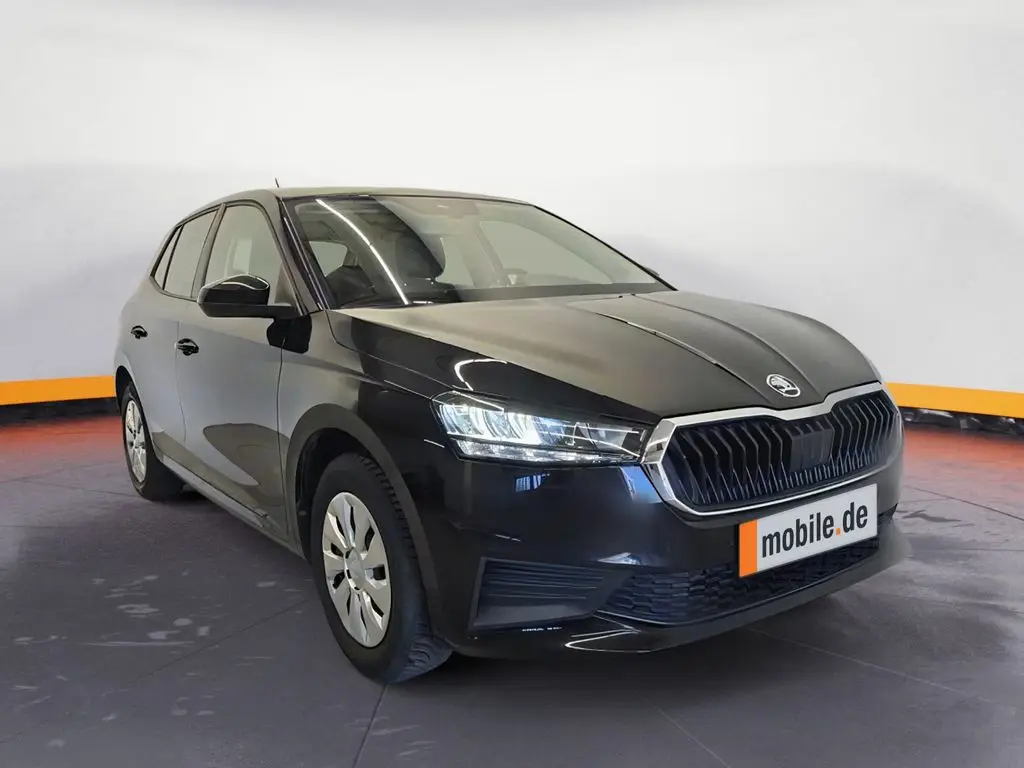 Photo 1 : Skoda Fabia 2023 Petrol