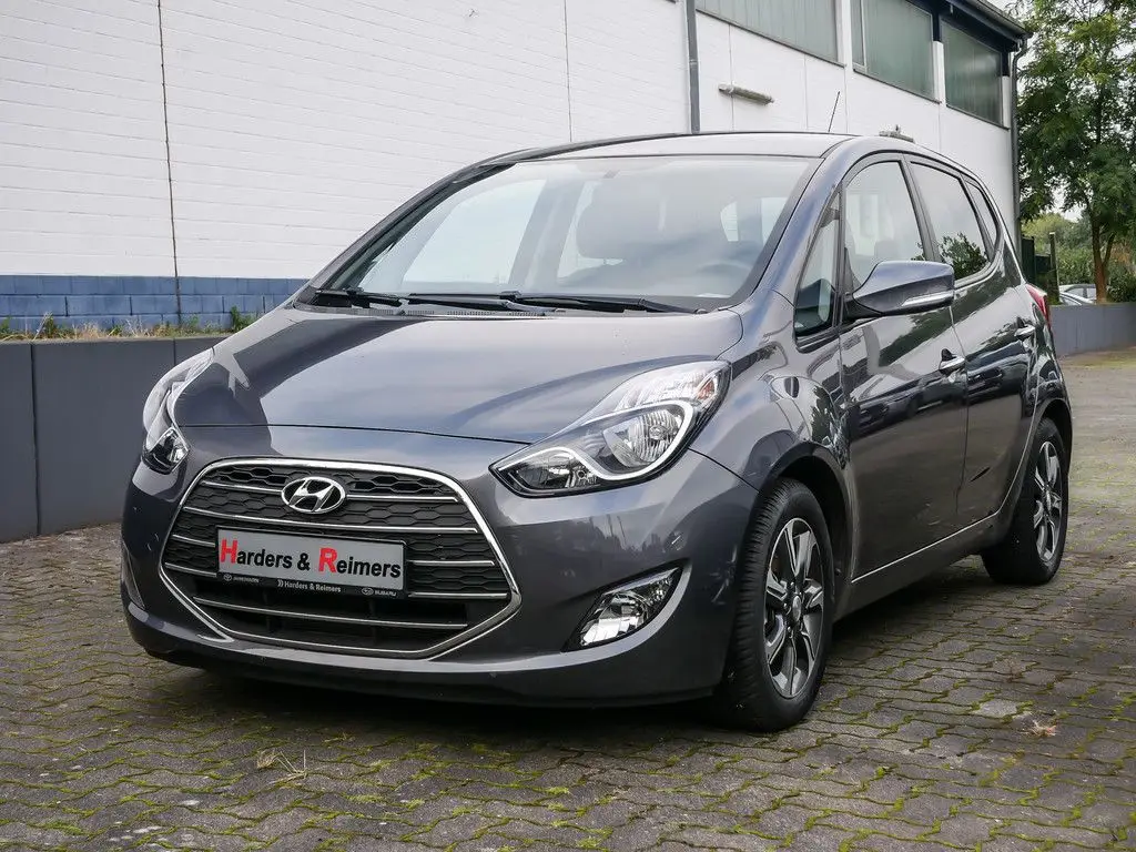 Photo 1 : Hyundai Ix20 2016 Petrol