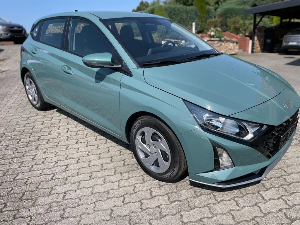 Photo 1 : Hyundai I20 2024 Petrol