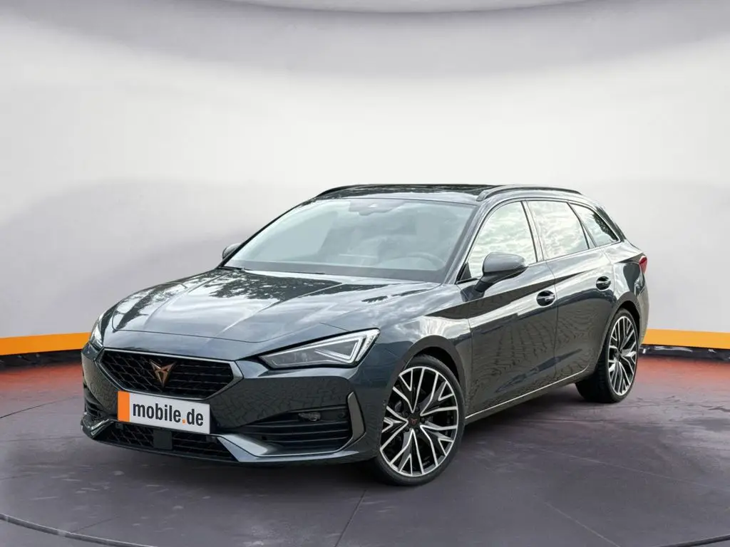 Photo 1 : Cupra Leon 2024 Petrol