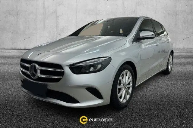 Photo 1 : Mercedes-benz Classe B 2020 Petrol