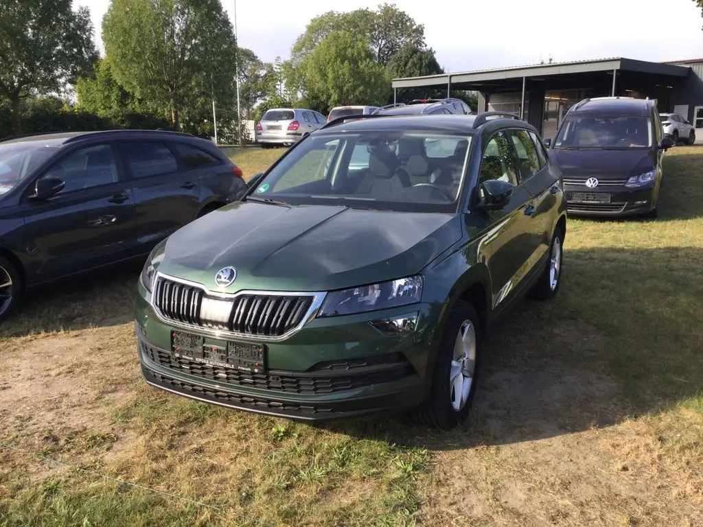 Photo 1 : Skoda Karoq 2022 Essence