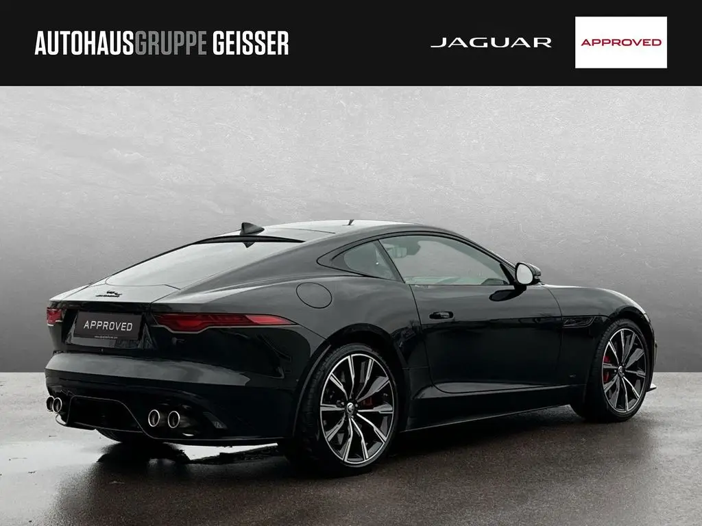 Photo 1 : Jaguar F-type 2023 Essence