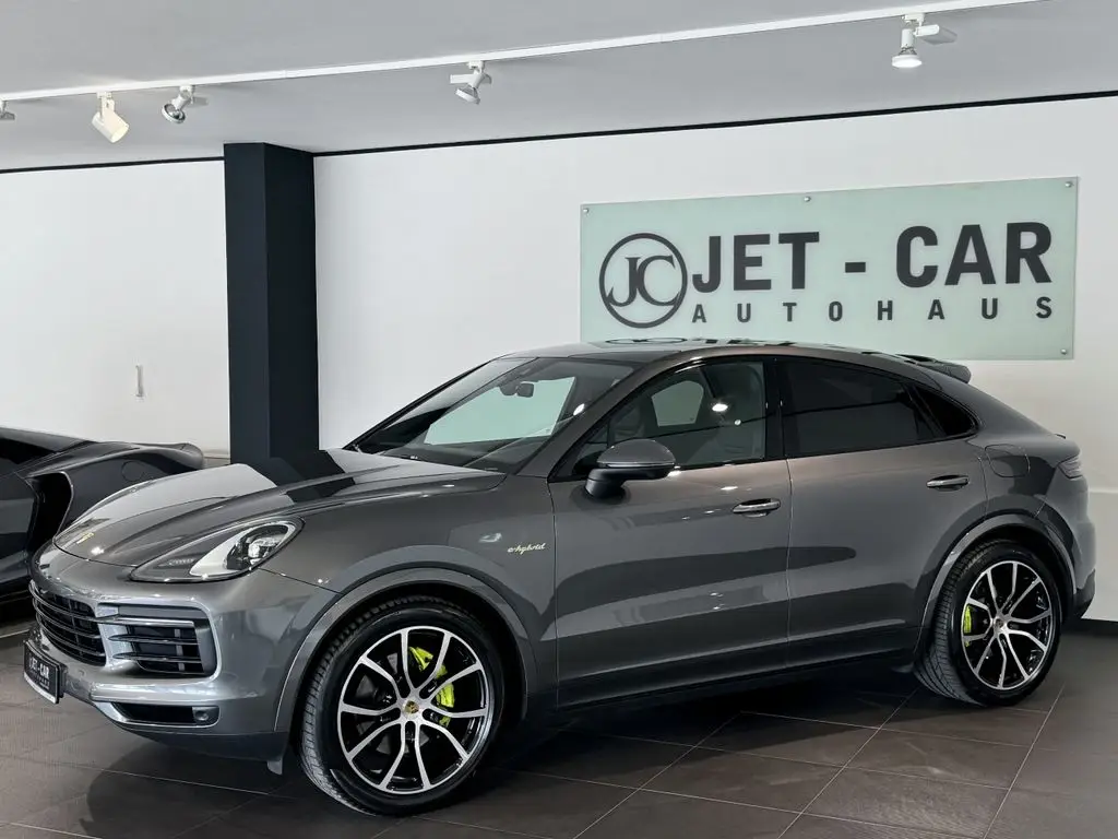 Photo 1 : Porsche Cayenne 2022 Hybride