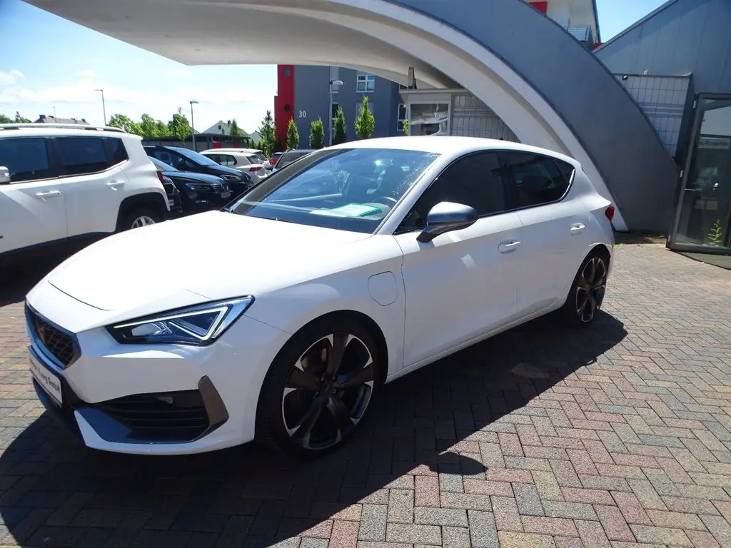 Photo 1 : Cupra Leon 2021 Hybride