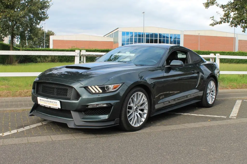 Photo 1 : Ford Mustang 2016 Petrol