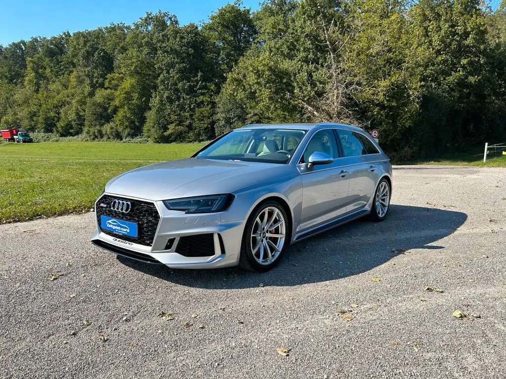 Photo 1 : Audi Rs4 2018 Essence