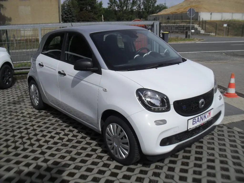 Photo 1 : Smart Forfour 2018 Non renseigné