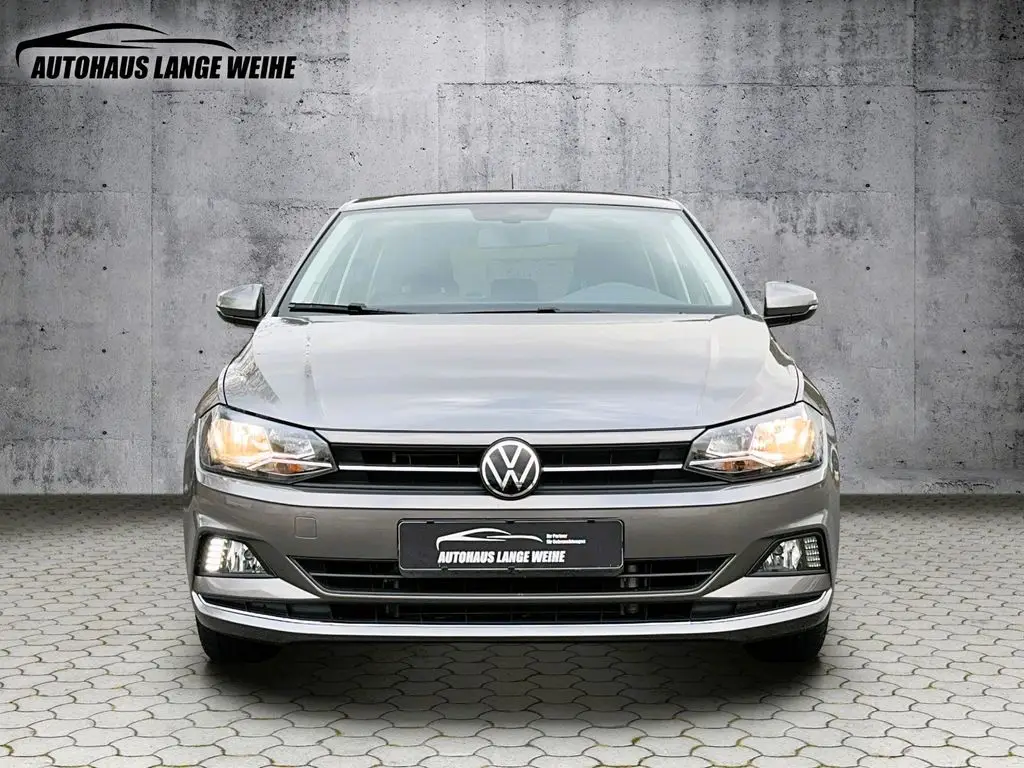 Photo 1 : Volkswagen Polo 2021 Essence