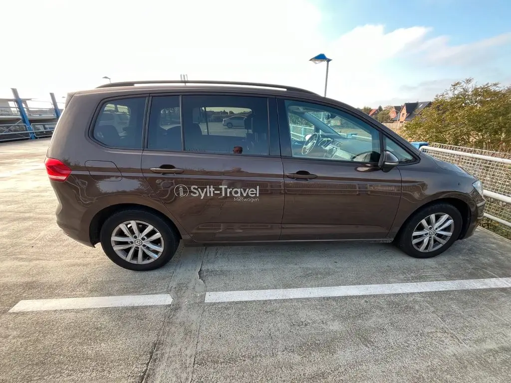 Photo 1 : Volkswagen Touran 2017 Diesel