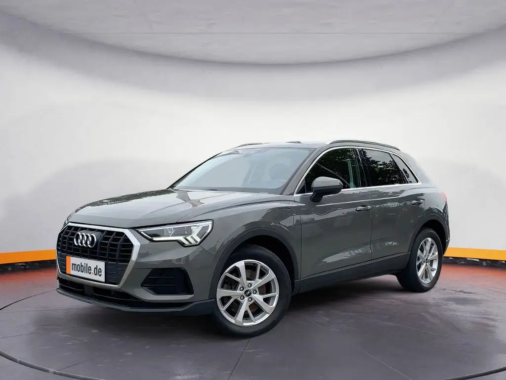 Photo 1 : Audi Q3 2021 Hybrid