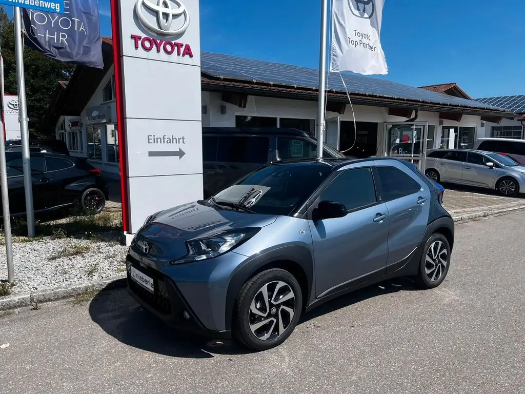 Photo 1 : Toyota Aygo X 2024 Petrol